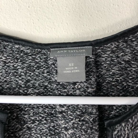 Ann Taylor Cropped Sweater with Piping - Picture 3 of 6